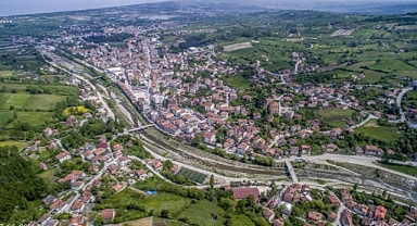 BU AKŞAM İLK TERAVİH KILINACAK