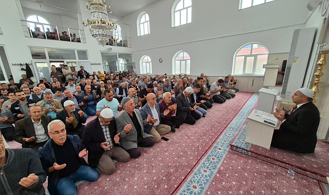 SANAYİ CAMİİNDE AHİLİK PİLAVI