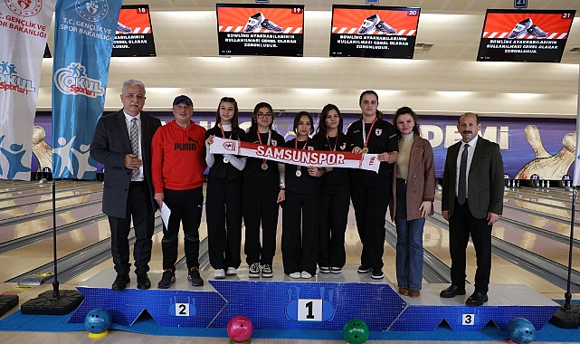 BOWLİNGDE GELENEK BOZULMADI 