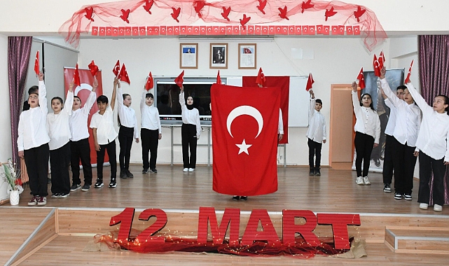 İSTİKLAL MARŞI’NIN KABULÜ VE MEHMET ÂKİF ERSOY’U ANMA GÜNÜ 