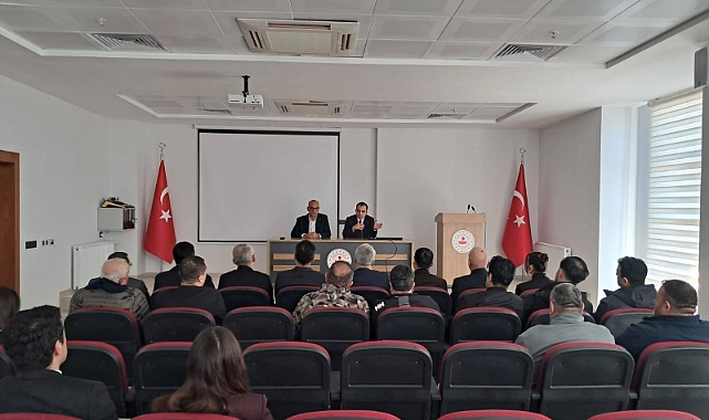 YAKAKENT’TE YAPILACAK BALIKÇI BARINAĞI HAKKINDA İSTİŞARE TOPLANTISI DÜZENLENDİ