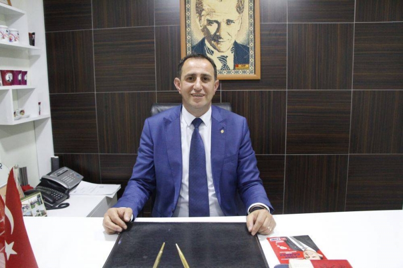 CHP İLÇE BAŞKANI FUAT CANBAZ’DAN MUHTARLAR GÜNÜ AÇIKLAMASI