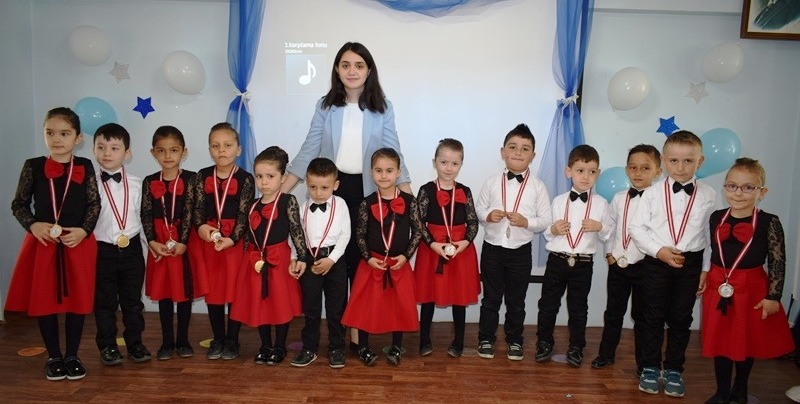 KAYMAKAM KAYA 4-6 YAŞ KUR’AN KURSU YILSONU ETKİNLİĞİNE KATILDI